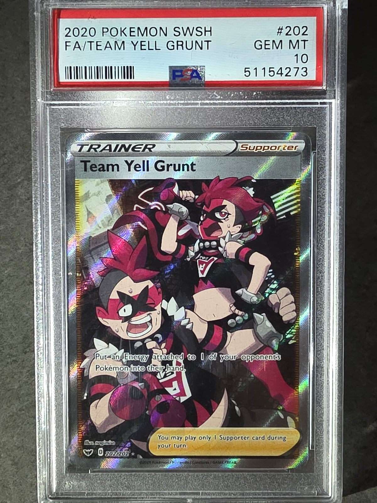 Team Yell Grunt - 202/202 - Sword & Shield - PSA 10